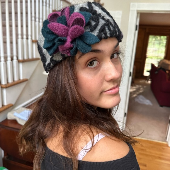 Wool Headband - Picture 3 of 5